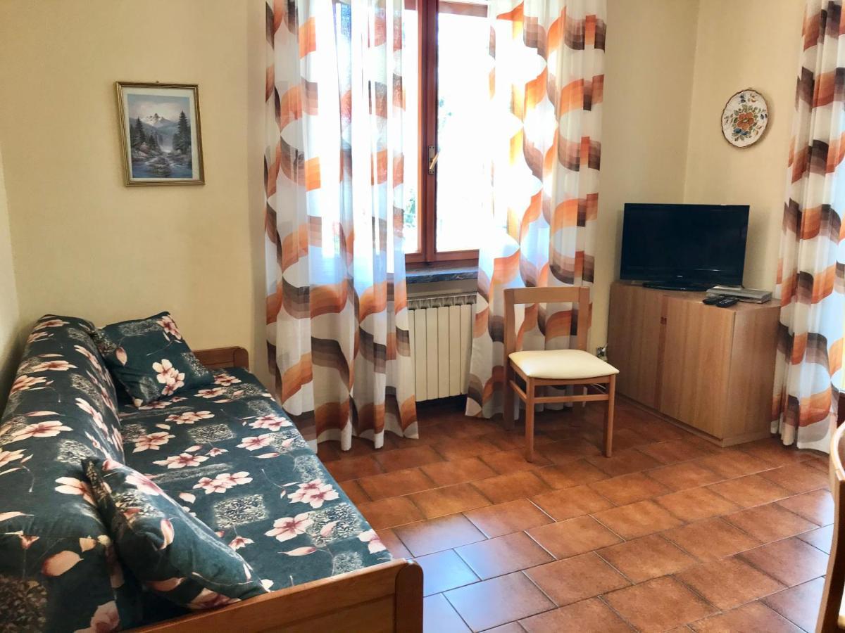 Casa Rosa Apartments Malcesine Kültér fotó