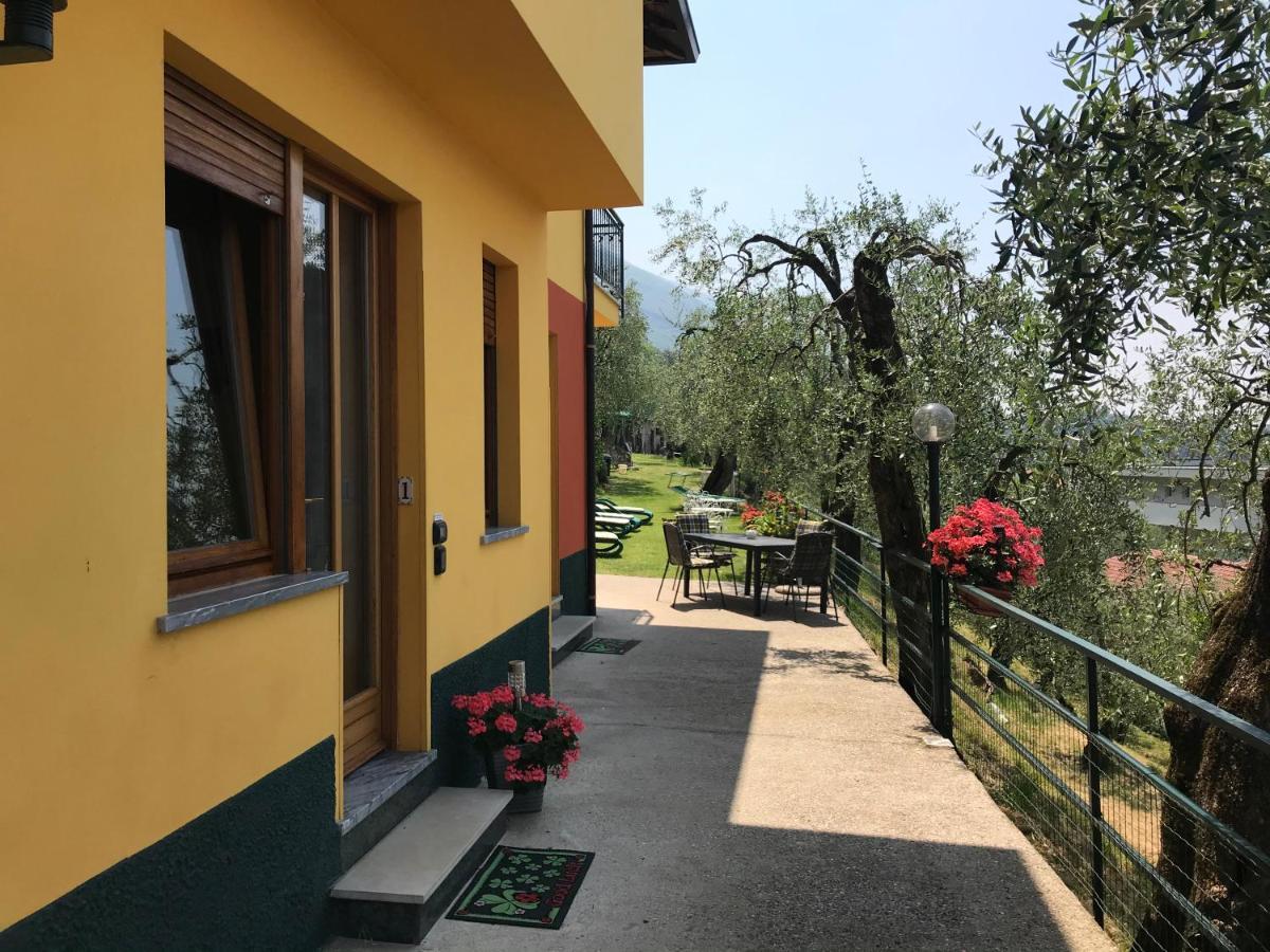 Casa Rosa Apartments Malcesine Kültér fotó